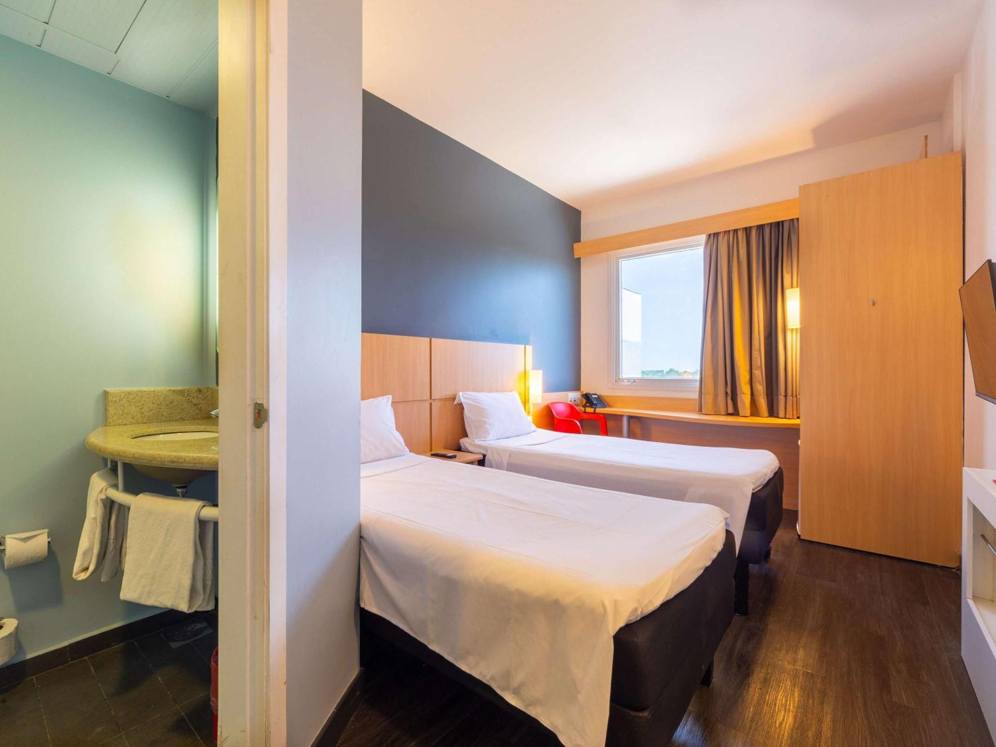 Ibis Manaus Aeroporto Hotel Ngoại thất bức ảnh