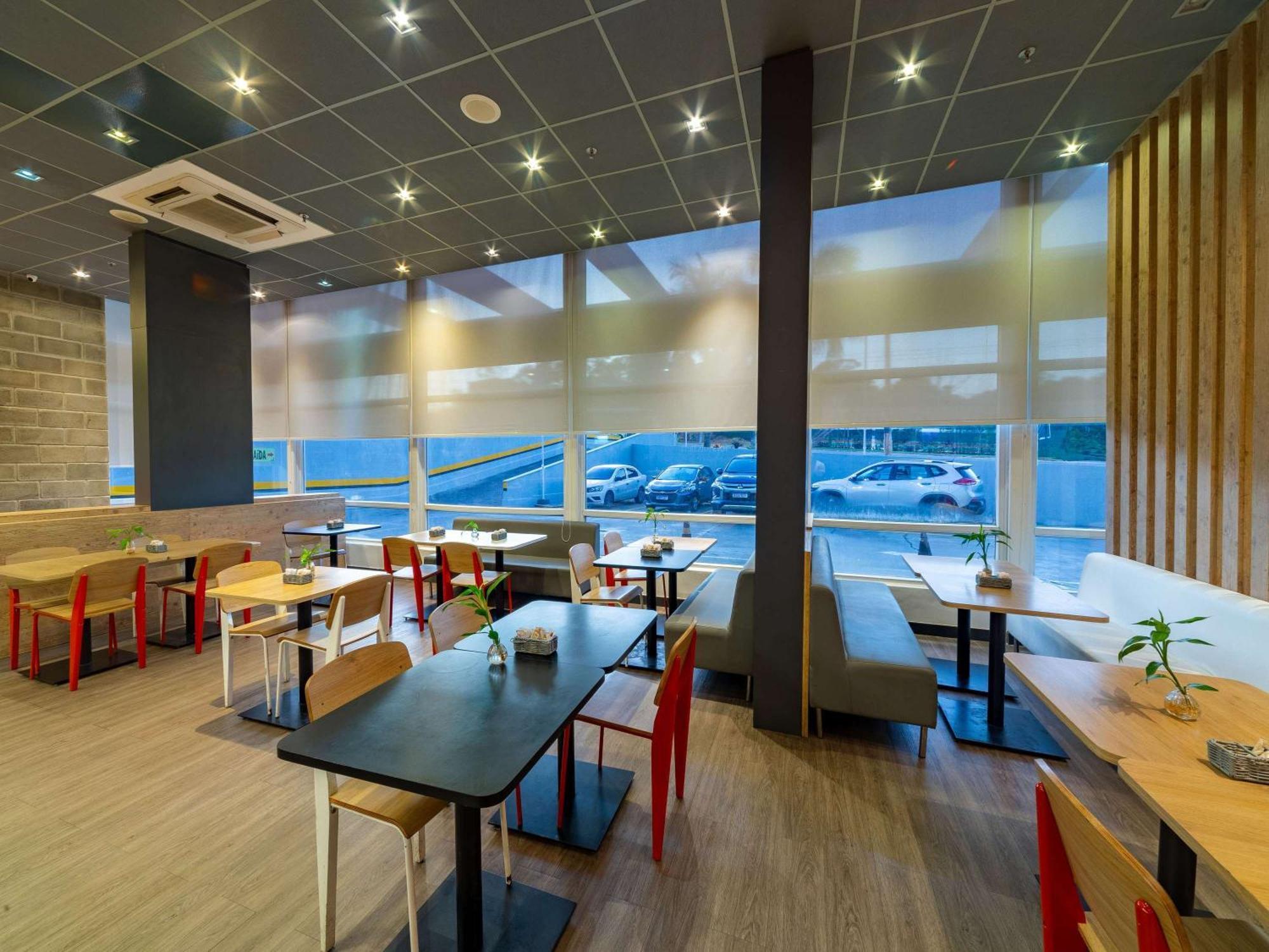 Ibis Manaus Aeroporto Hotel Ngoại thất bức ảnh
